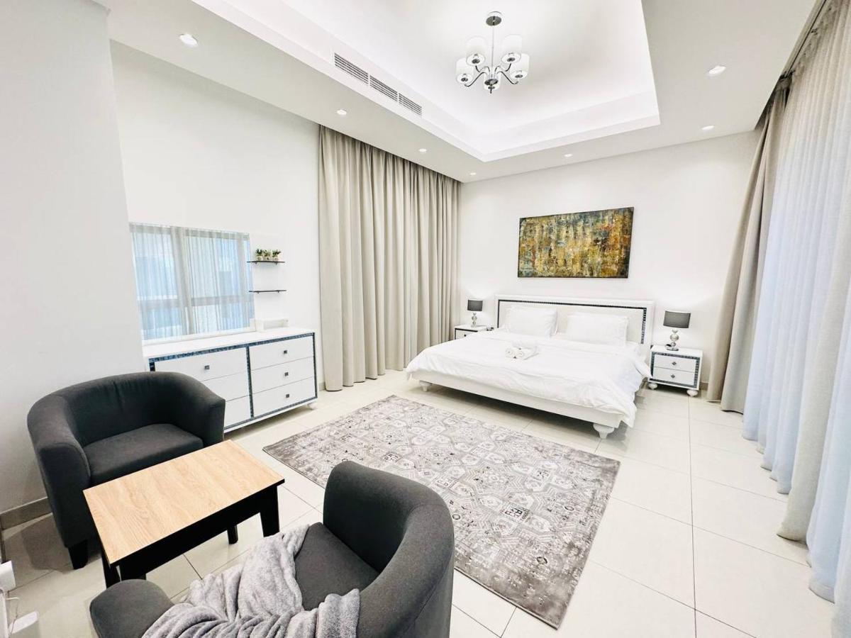 Vip 5 Bedroom Private Pool Lift Luxury * Dubai