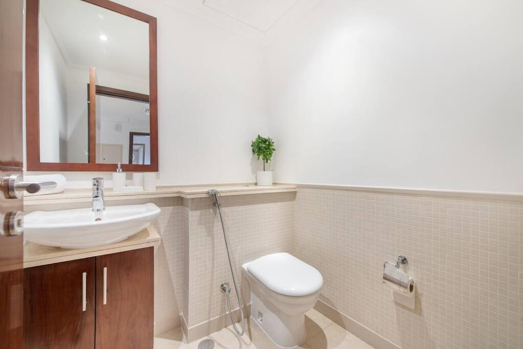 Huge And Nice In Marina! Apartment Dubai