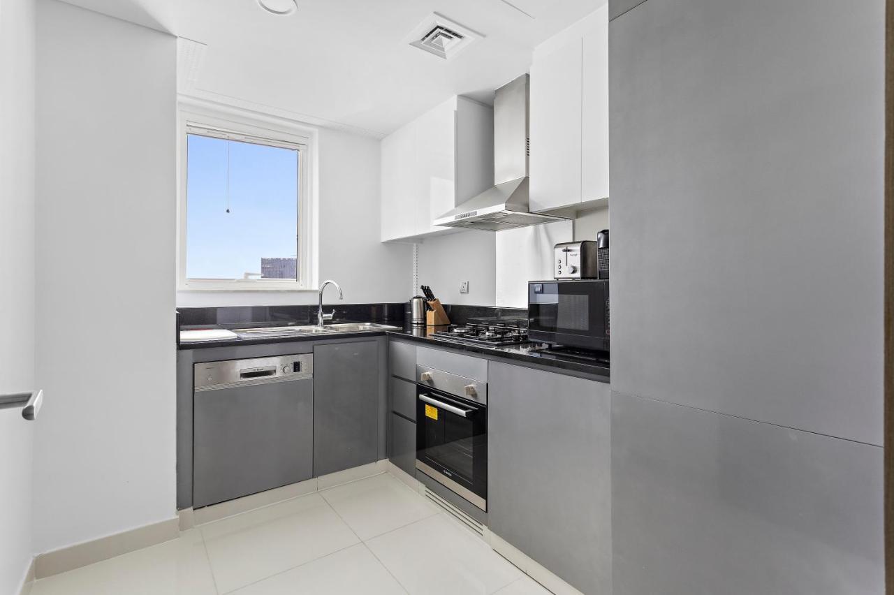 Apartment Elegant 1br - Spacious & Luxury - Canal View