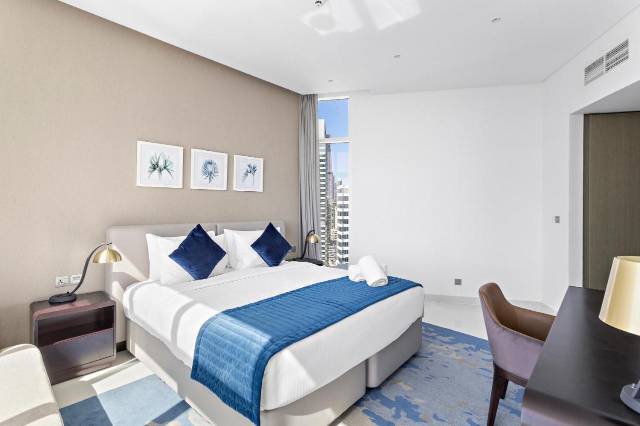 Apartment Elegant 1br - Spacious & Luxury - Canal View Dubai