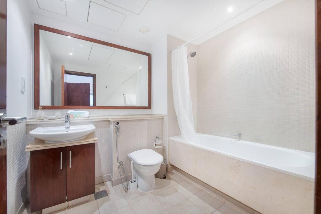 Apartment Huge And Nice In Marina! *