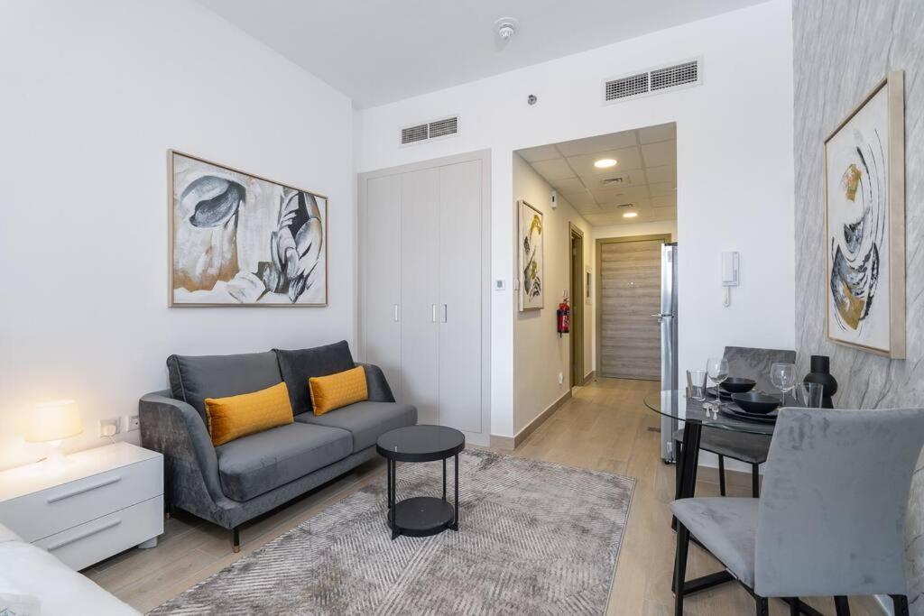 Classy In Bloom Heights In Jvc Apartment Dubai