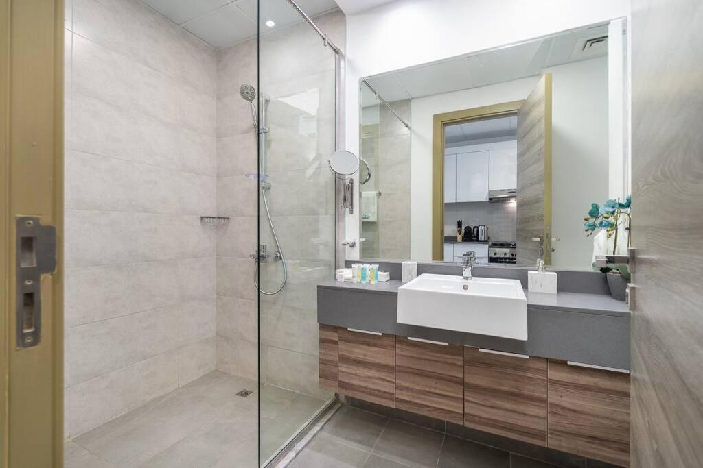 Classy In Bloom Heights In Jvc Apartment