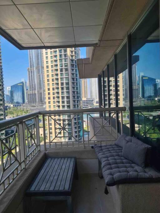 Burj Khalifa View, Blvard Apartment Dubai