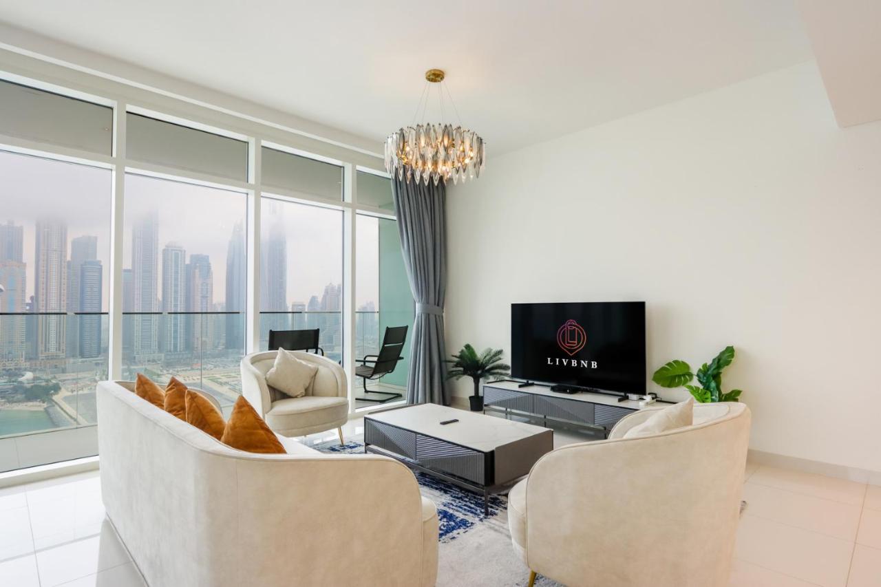 Livbnb - Lush 3 Bedroom With Marina And City Skyline Views Apartment *