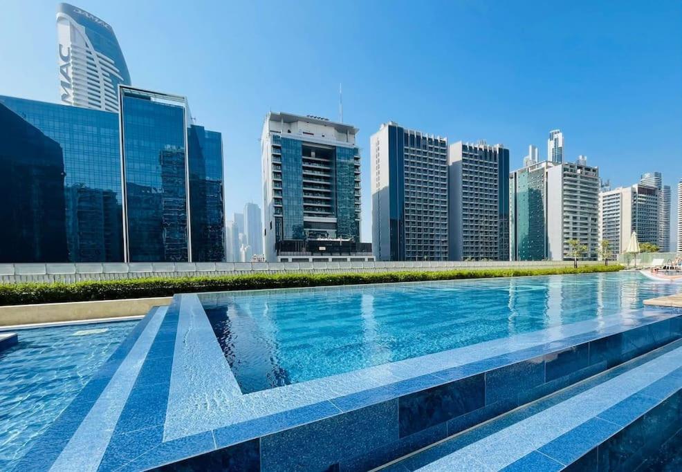 Vera Residences By Damac I 1br Luxury