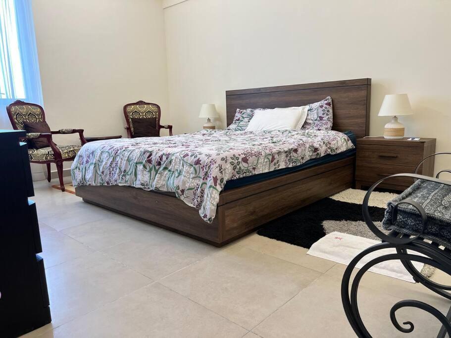 Spacious 2 Bed - Family