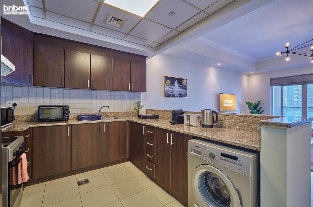 Bnbme - Churchill Tower Apartment