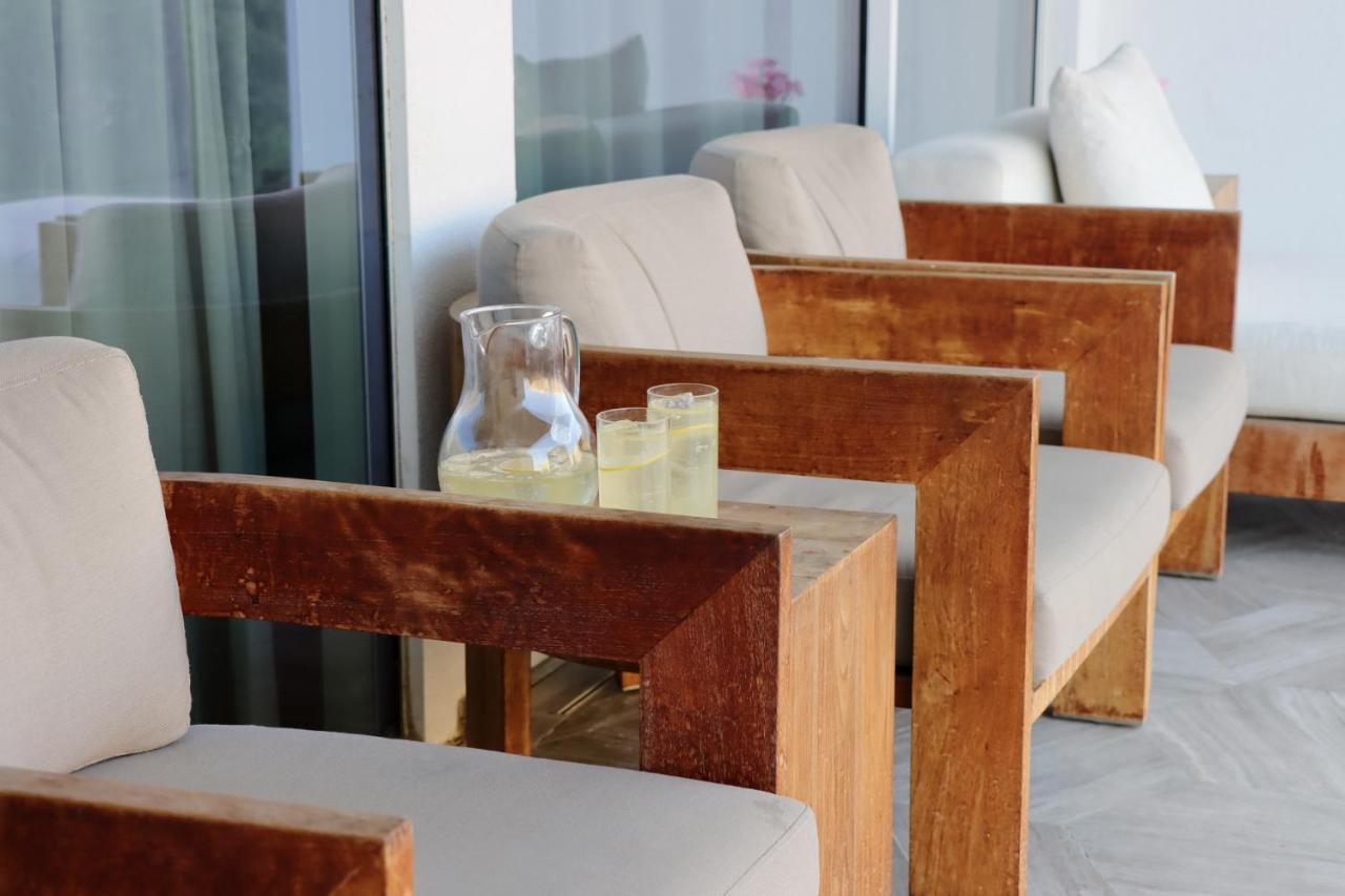 Apartment Five Palm - Residential 2 Bedroom With Private Beach -livbnb