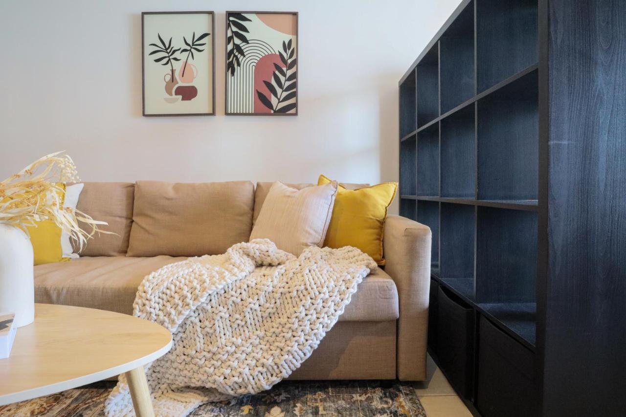 Higuests - Lake-view Studio In Vibrant Area In Jlt