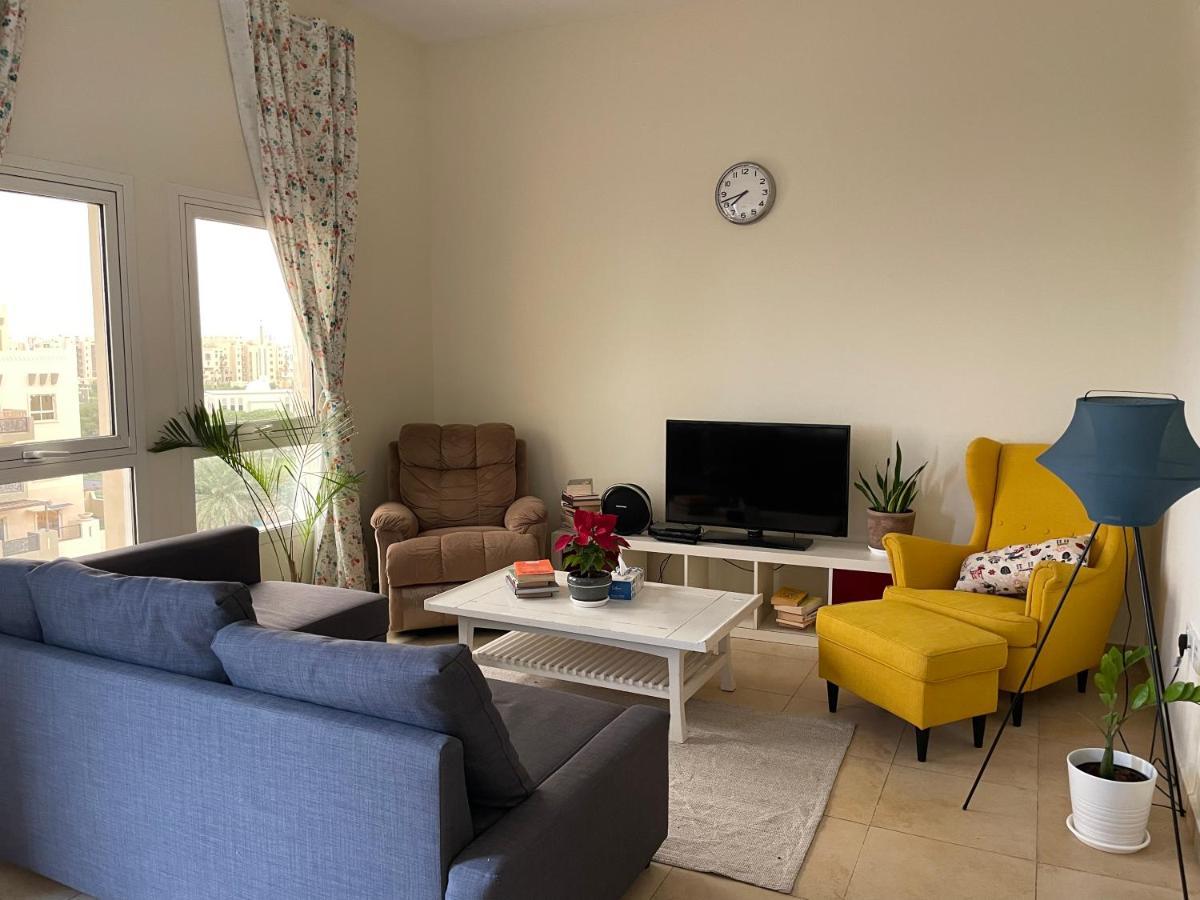 Beautiful Style One Bedroom In Dubai