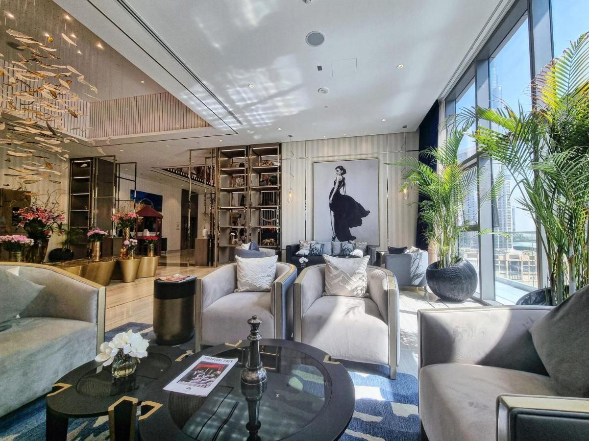 Apartment Downtown's Highest Pool & Full 5-star Luxury With Gym, And Restaurants