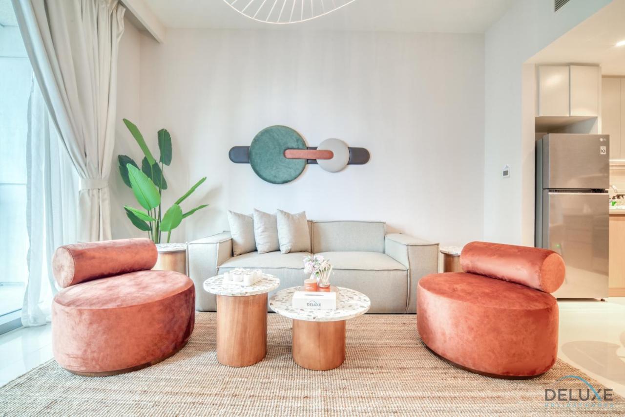Classic 1br At Harbour Views Tower 1 By Deluxe Homes *