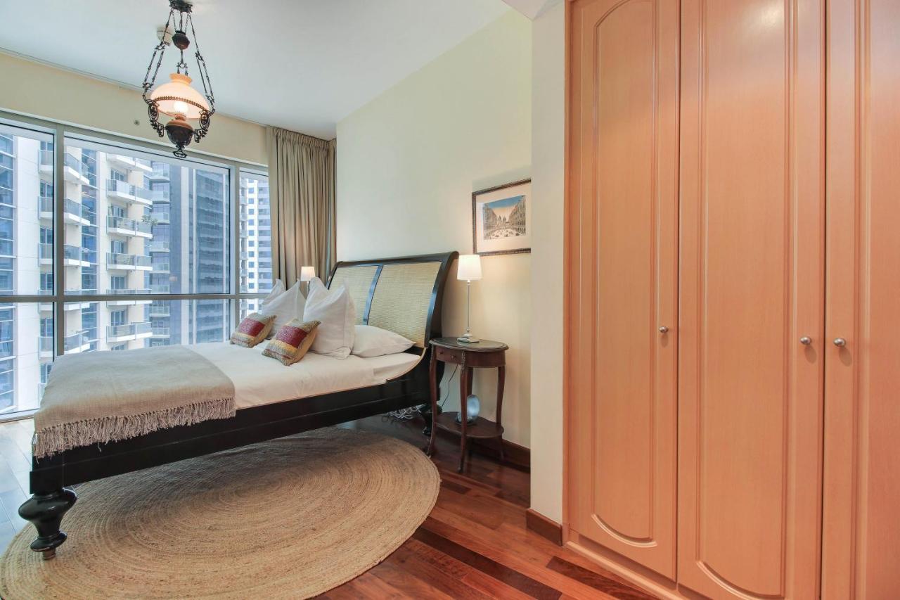 2 Bedroom Marina Terrace At Marina By Pk Holidays Apartment Dubai