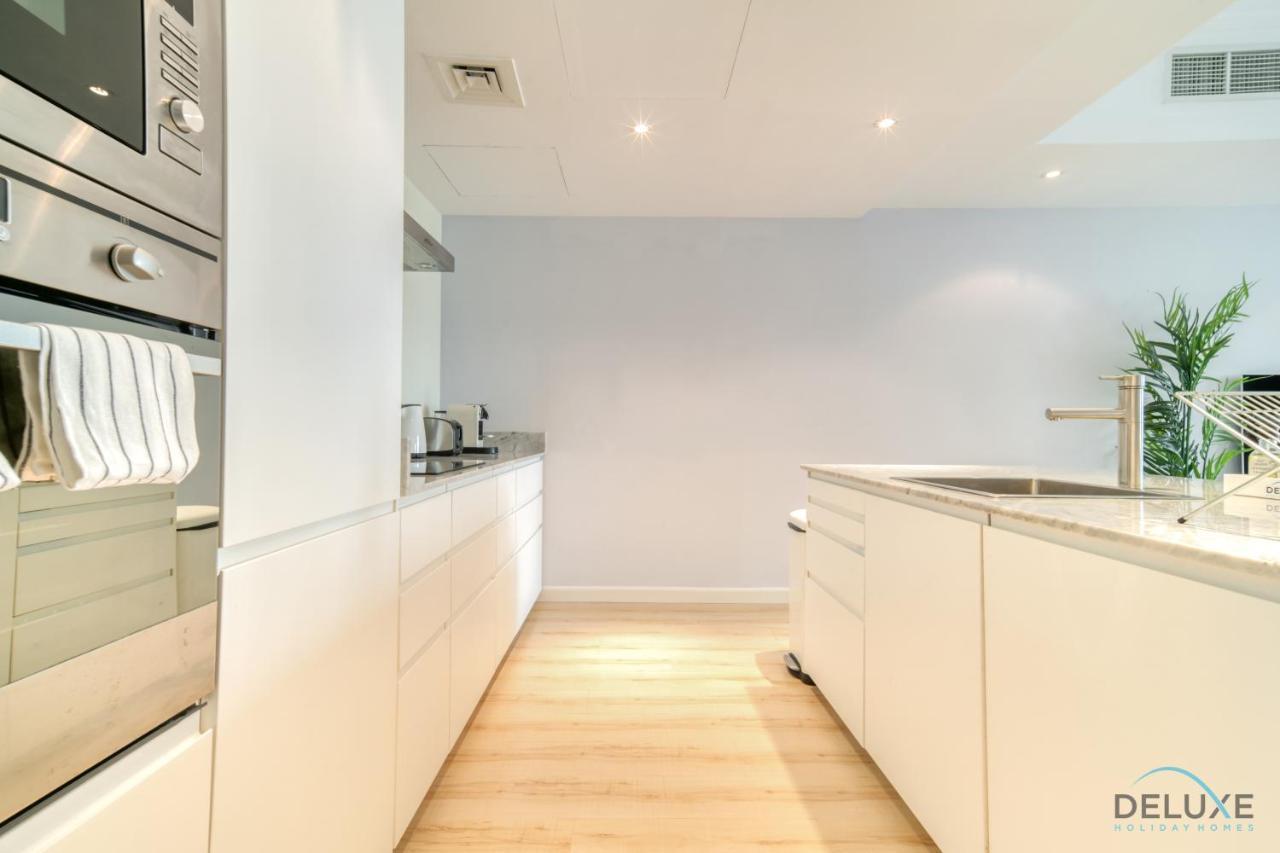 Apartment Alluring 2br At Al Majara 1 Marina By Deluxe Homes