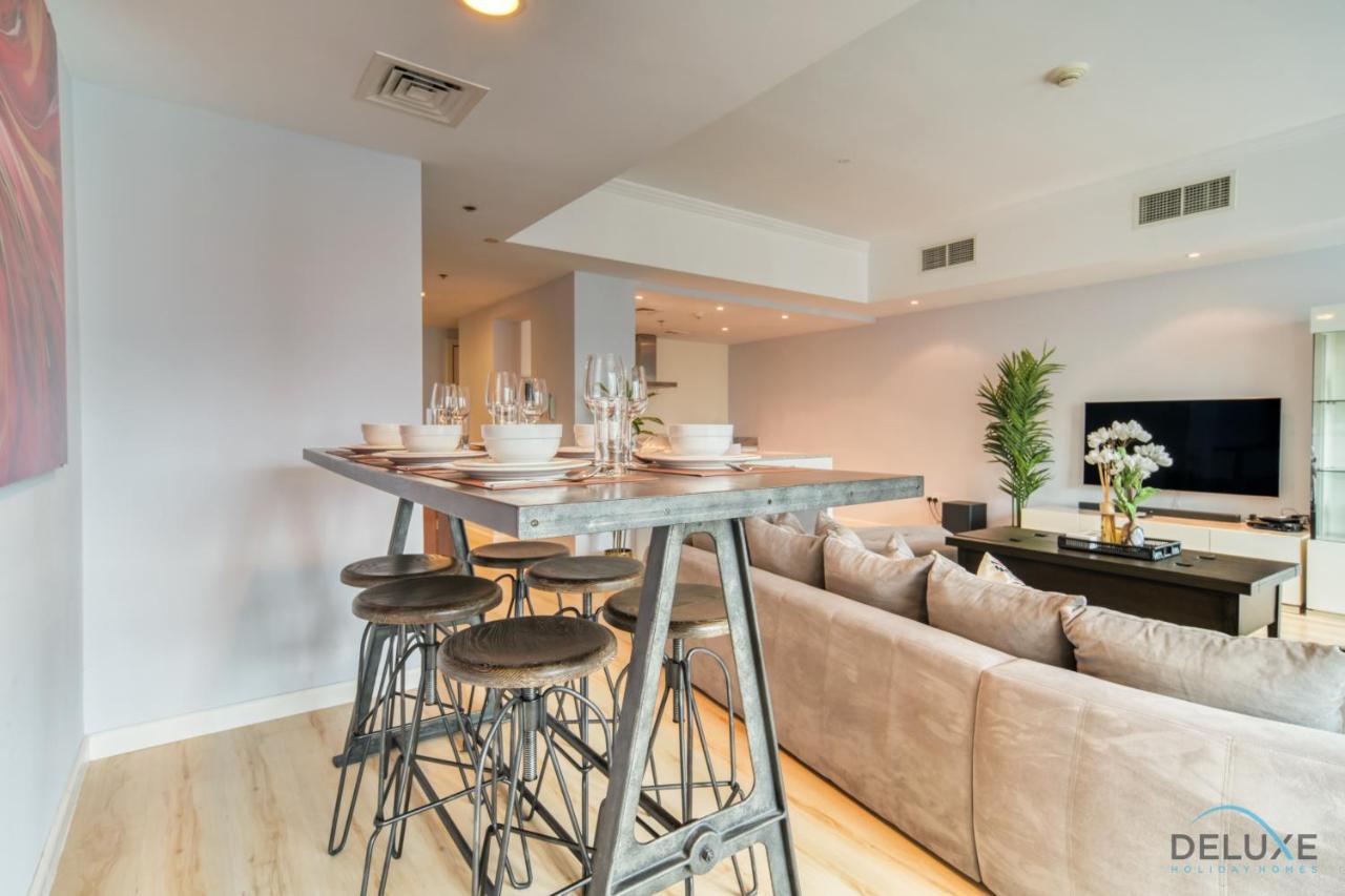 Alluring 2br At Al Majara 1 Marina By Deluxe Homes Apartment