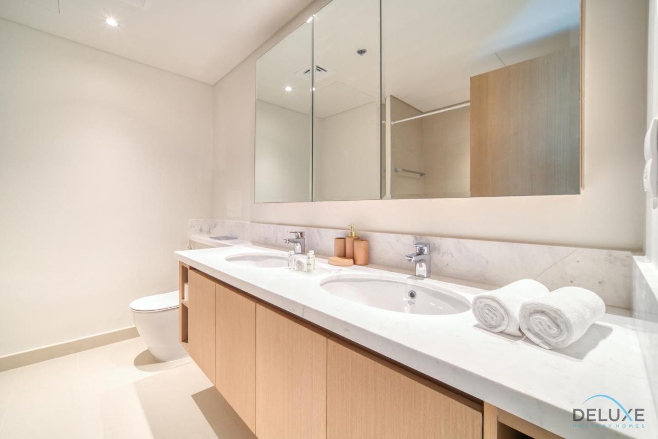 Apartment Elegant 3br With Assistant At Harbour Views Tower 1 By Deluxe Homes Dubai