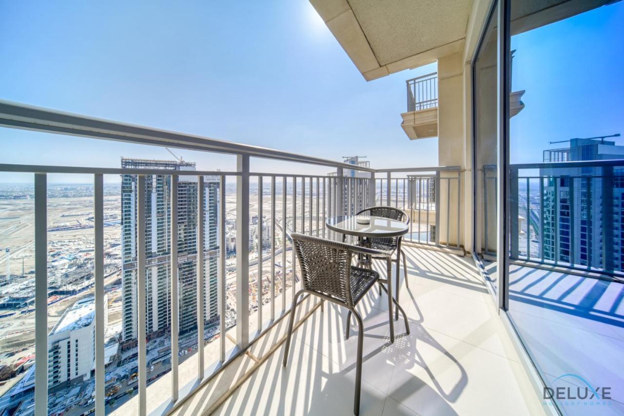 Elegant 3br With Assistant At Harbour Views Tower 1 By Deluxe Homes Dubai