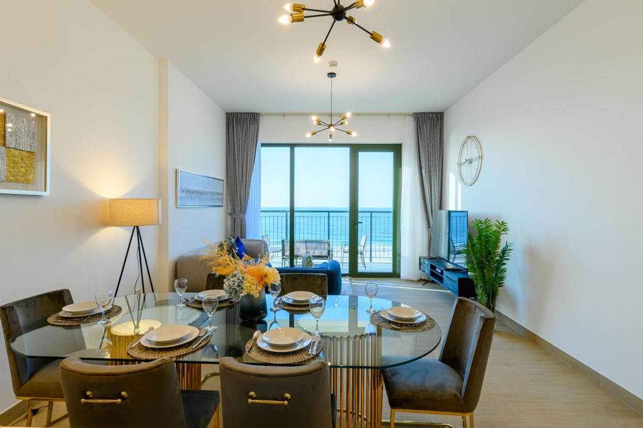 Homes By Al Ghurair - La -