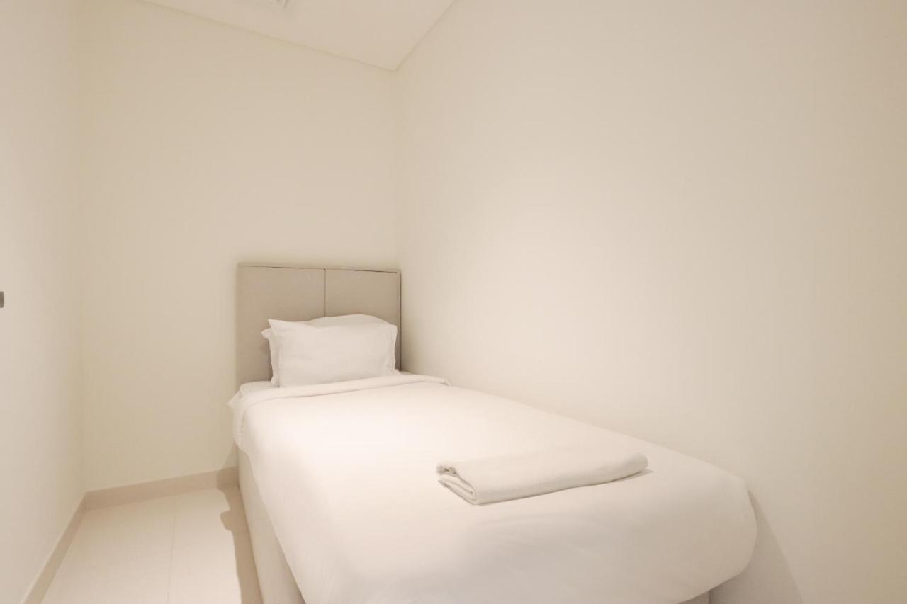 Livbnb - Lush 3 Bedroom With Marina And City Skyline Views Apartment