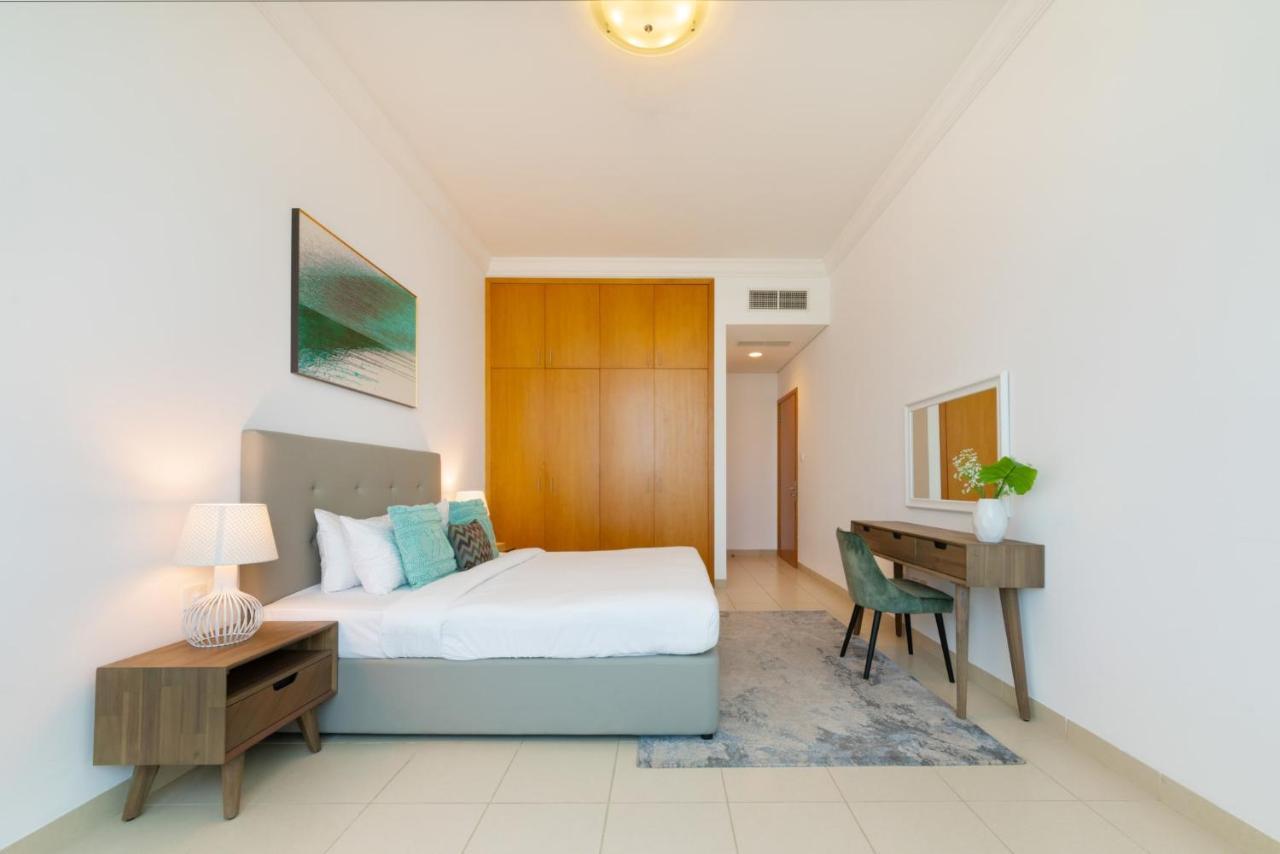 Apartment Exquisite Dubai's Urban Living In The Centre Dubai