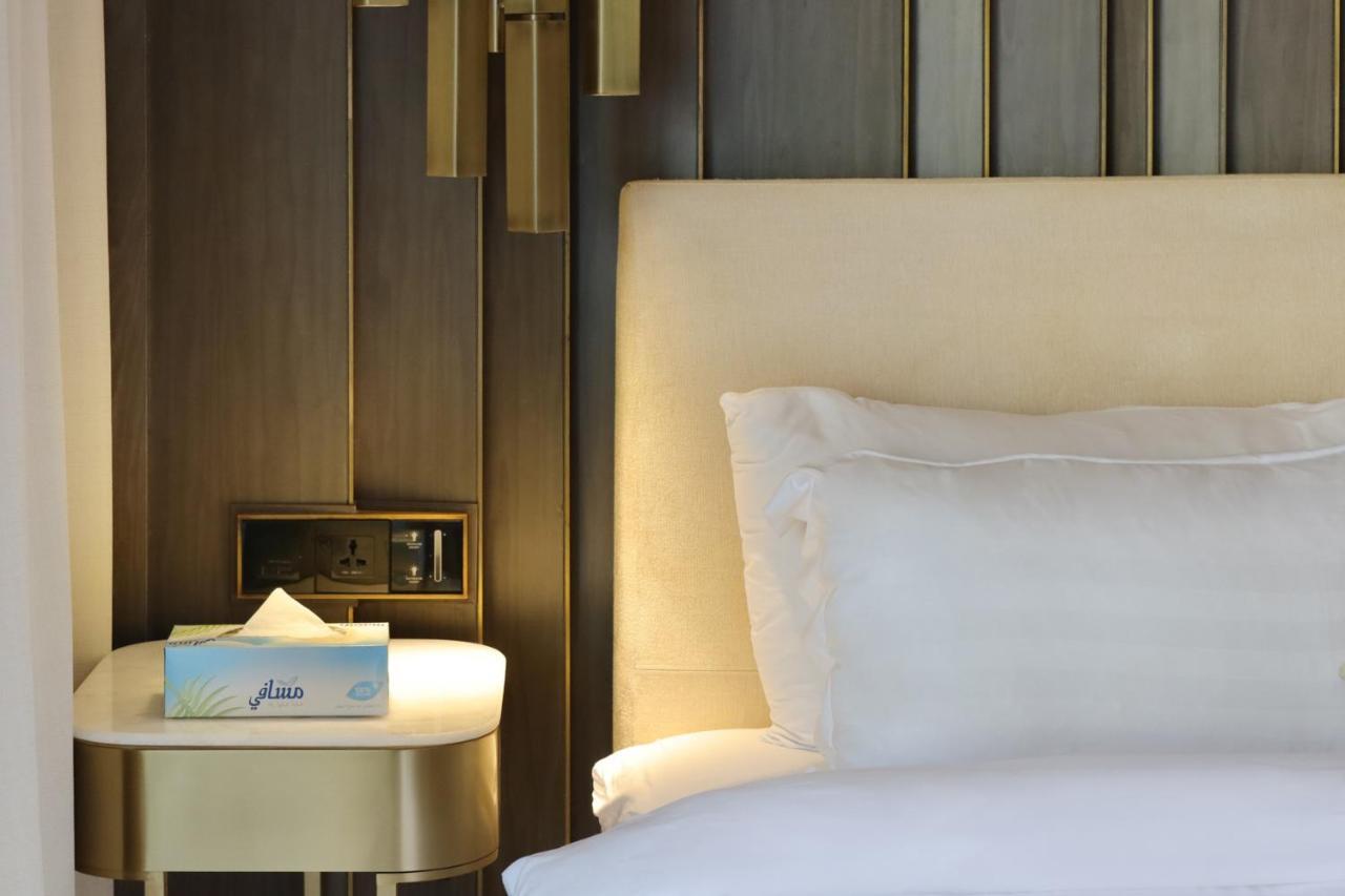 Five Palm - Residential 2 Bedroom With Private Beach -livbnb * Dubai