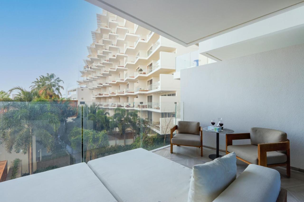 Apartment Five Palm - Residential 2 Bedroom With Private Beach -livbnb *