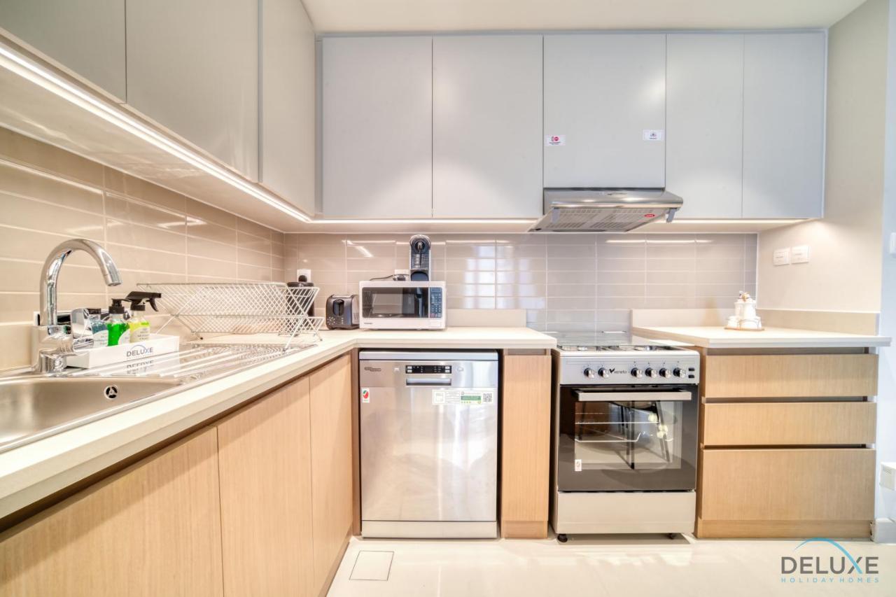 Classic 1br At Harbour Views Tower 1 By Deluxe Homes Apartment Dubai
