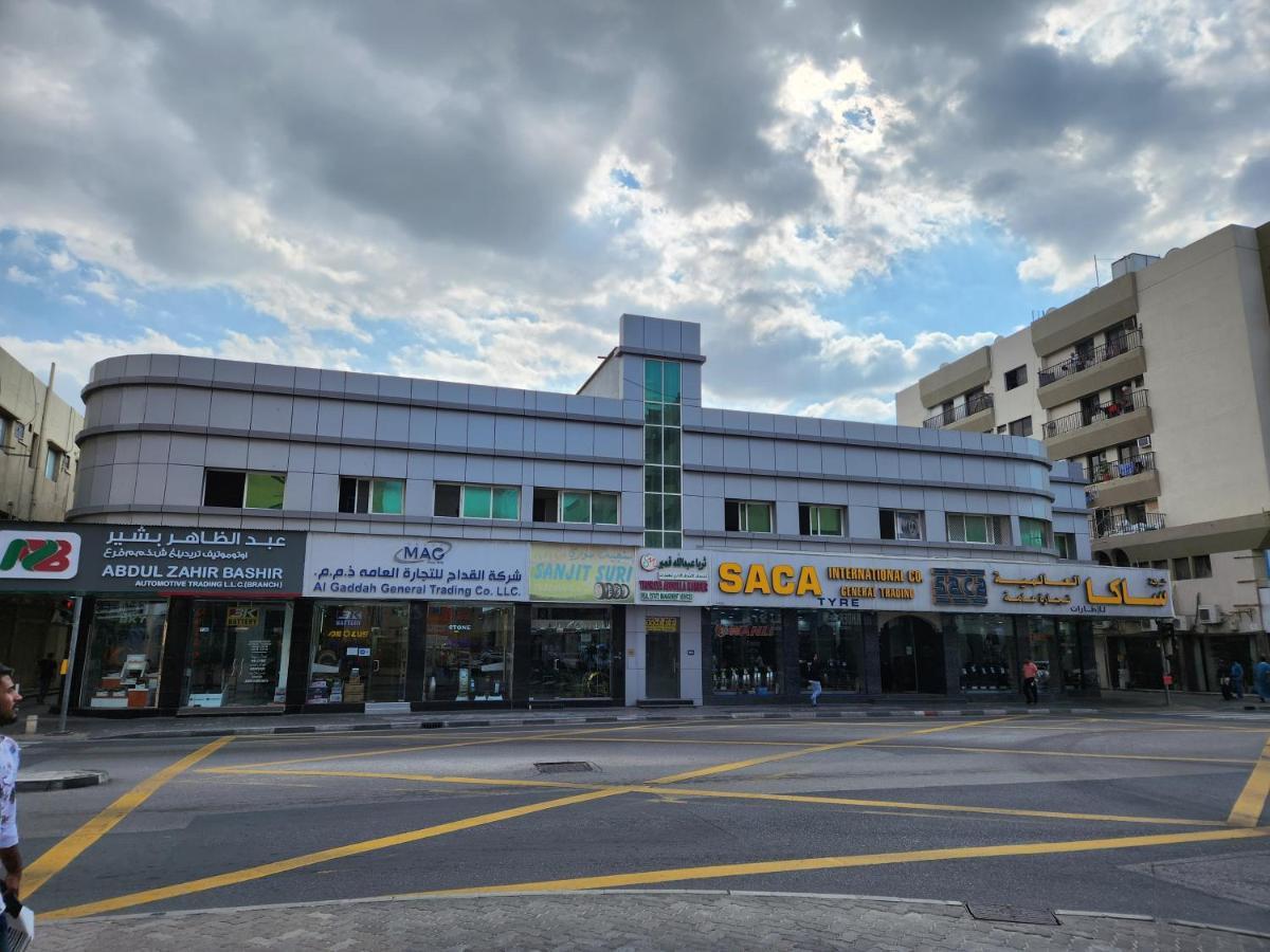 Homestay Abdullah Kamber Building *