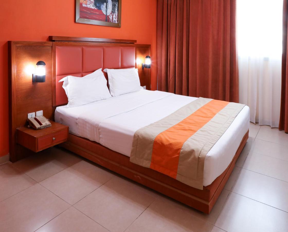 Wescott Plaza Llc Formerly West Zone Plaza Apts 4* Dubai