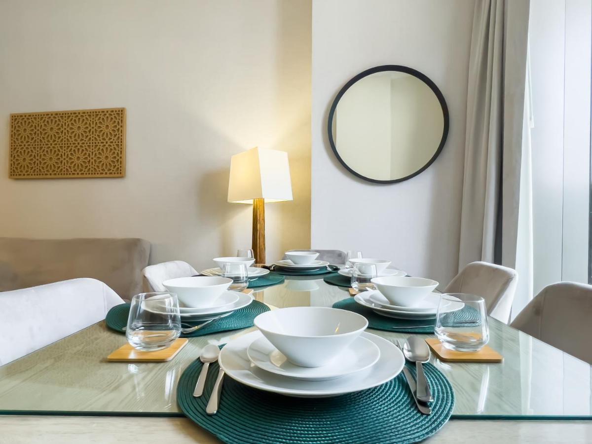 Fam Living - Marina - Steps Away From The Beach * Dubai