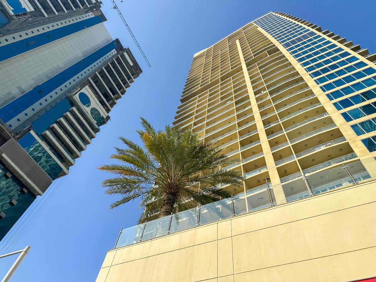 Higuests - Superb Views From 2br In Jlt *