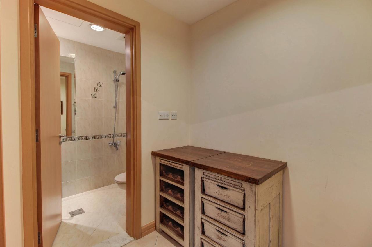 2 Bedroom Marina Terrace At Marina By Pk Holidays Apartment *