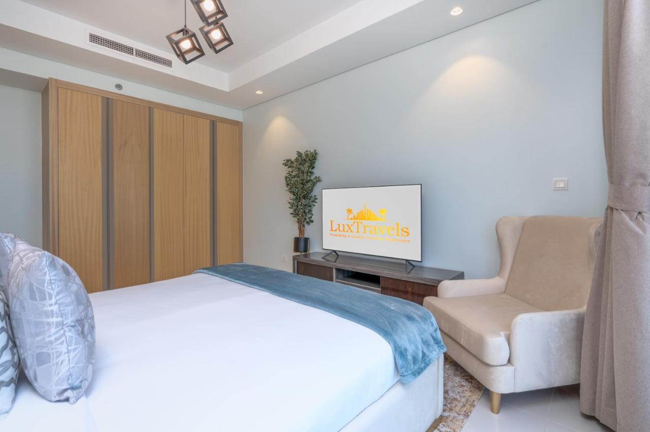 Luxbnb Paramount Midtown Seaview Apartment Dubai
