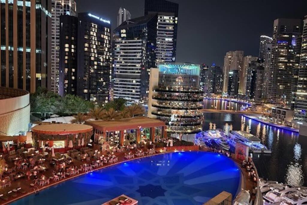 Jw Marriott Marina *