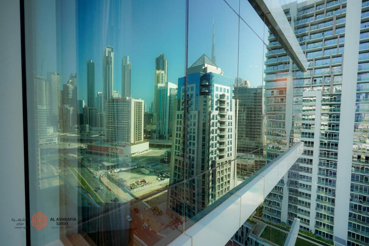 Modern Spacious 2br Canal View -business Bay Dubai