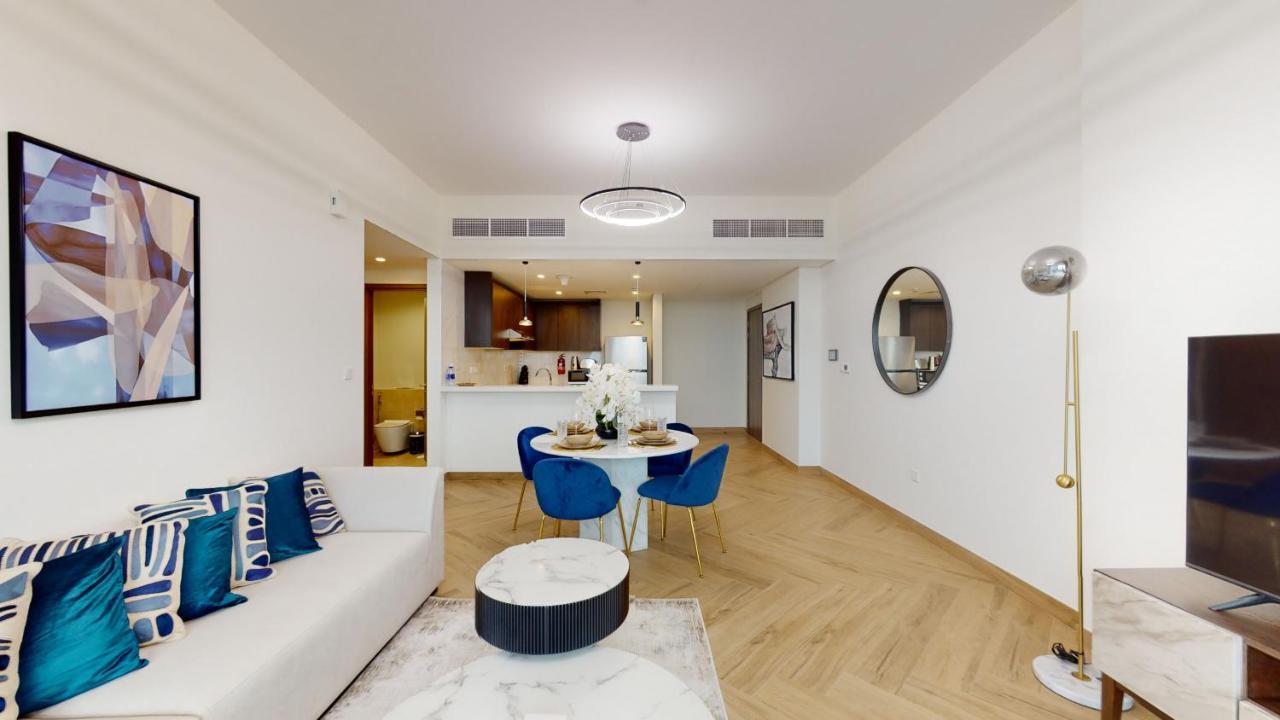 Apartment Primestay - Brand New 1br With Modern Amenities, Near To Metro