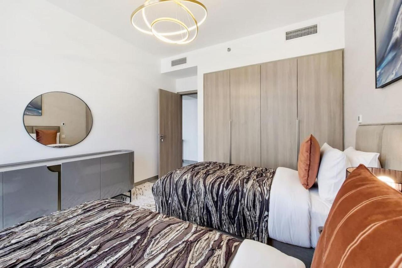Stella Maris, Marina - Striking Two Bedroom
