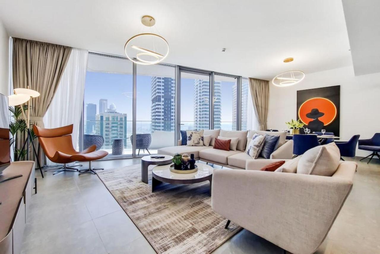 Apartment Stella Maris, Marina - Striking Two Bedroom Dubai
