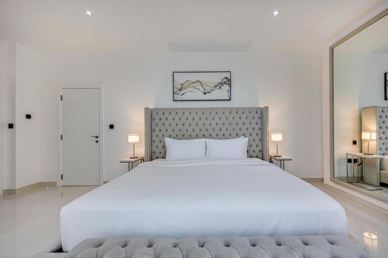 Partial Sea View 2 Bd In Jbr Murjan * Dubai