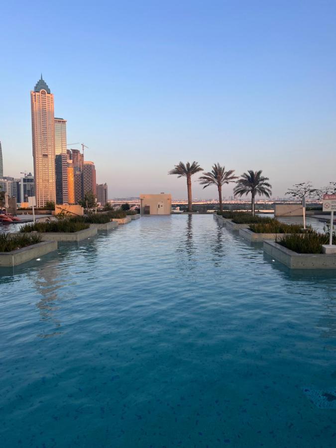 Brand New 2br With Full Sea & Canal View * Dubai