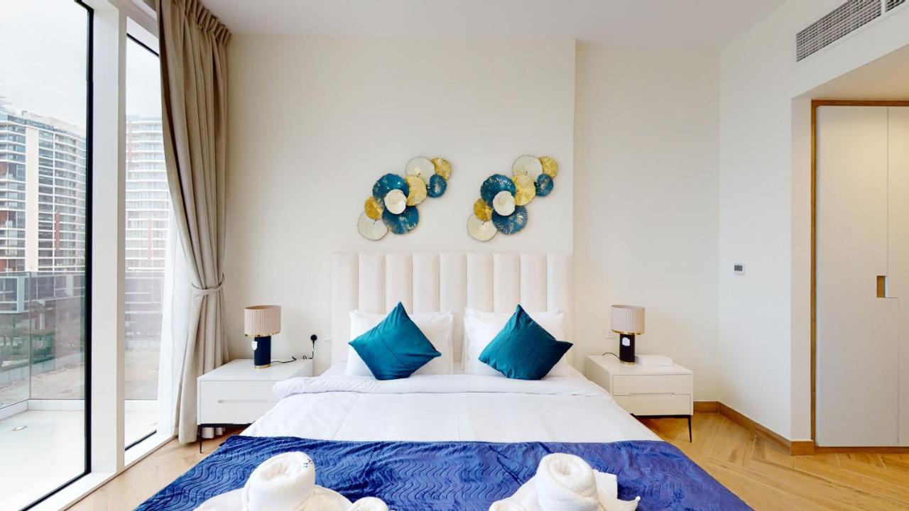 Primestay - Brand New 1br With Modern Amenities, Near To Metro Dubai