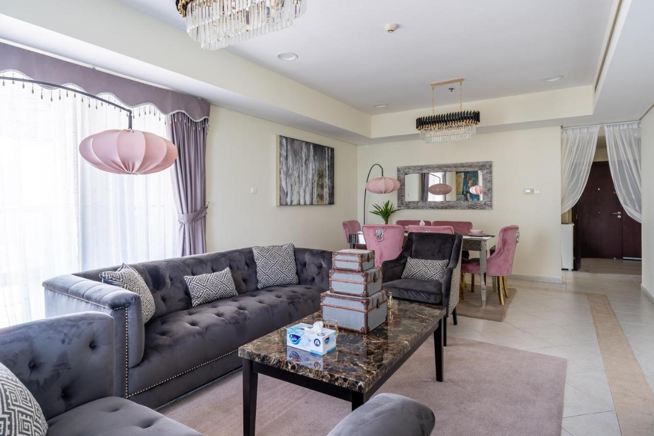 Veer - 82nd Floor Princess Tower - Palm View * Dubai