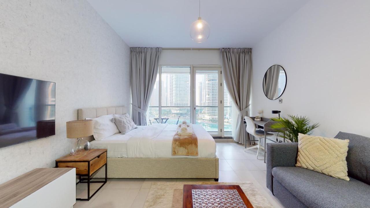 Da84 - Chic In Arch Tower Apartment *