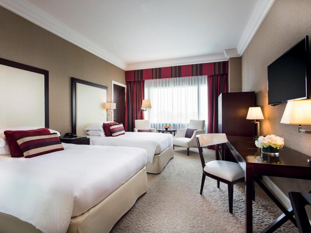 Moevenpick Grand Al Bustan