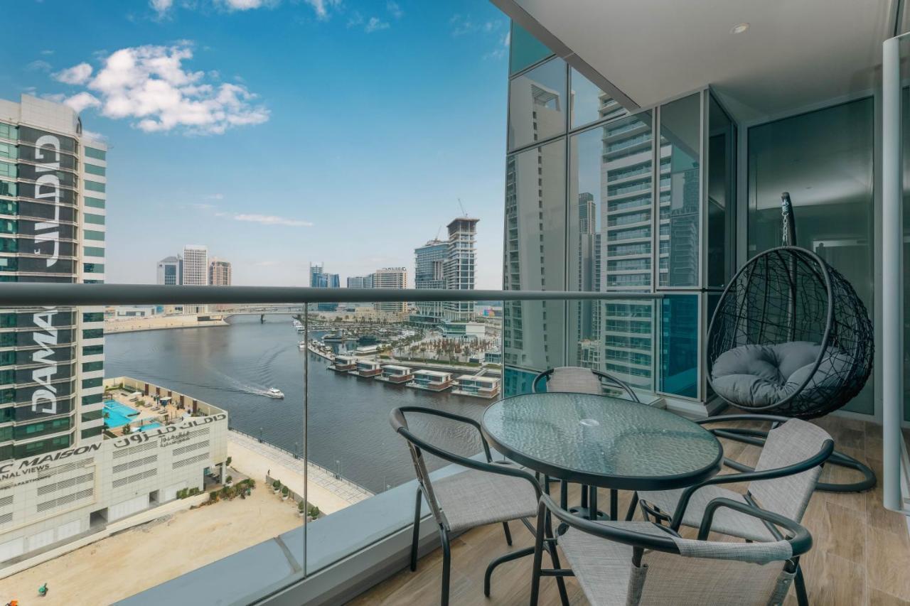 Simply Comfort In J One Tower Apartment *