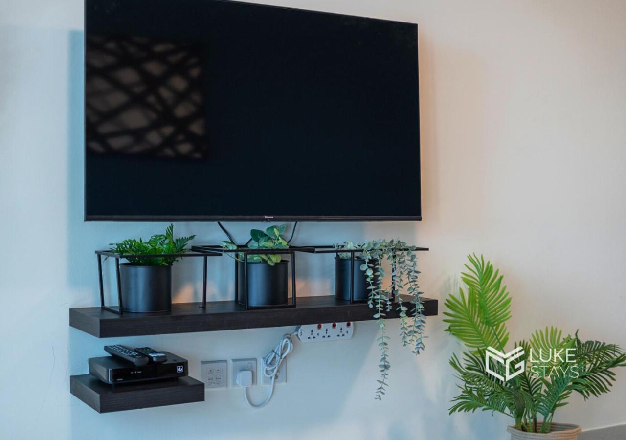 Luke Stays - Art Xv Tower Apartment Dubai