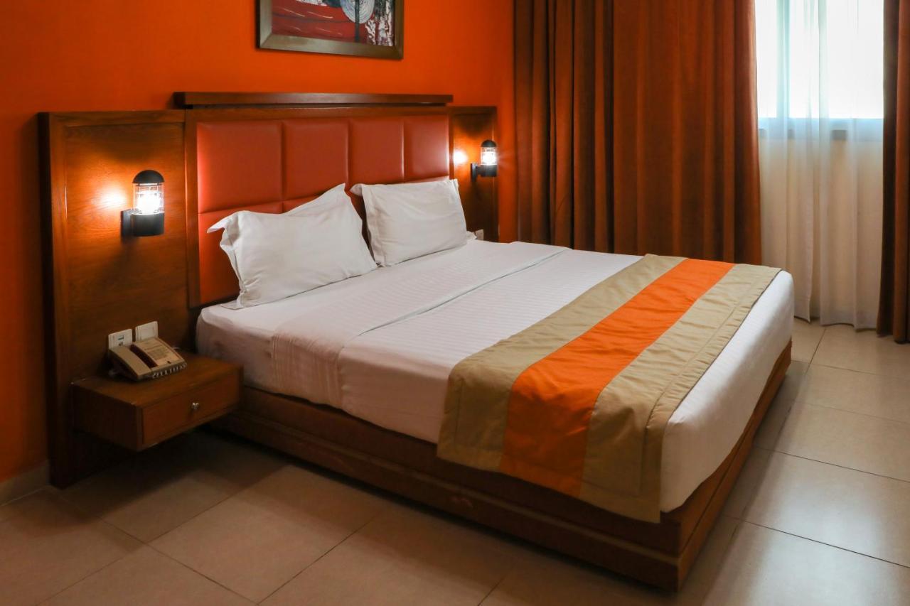 Aparthotel Wescott Plaza Llc Formerly West Zone Plaza Apts 4*