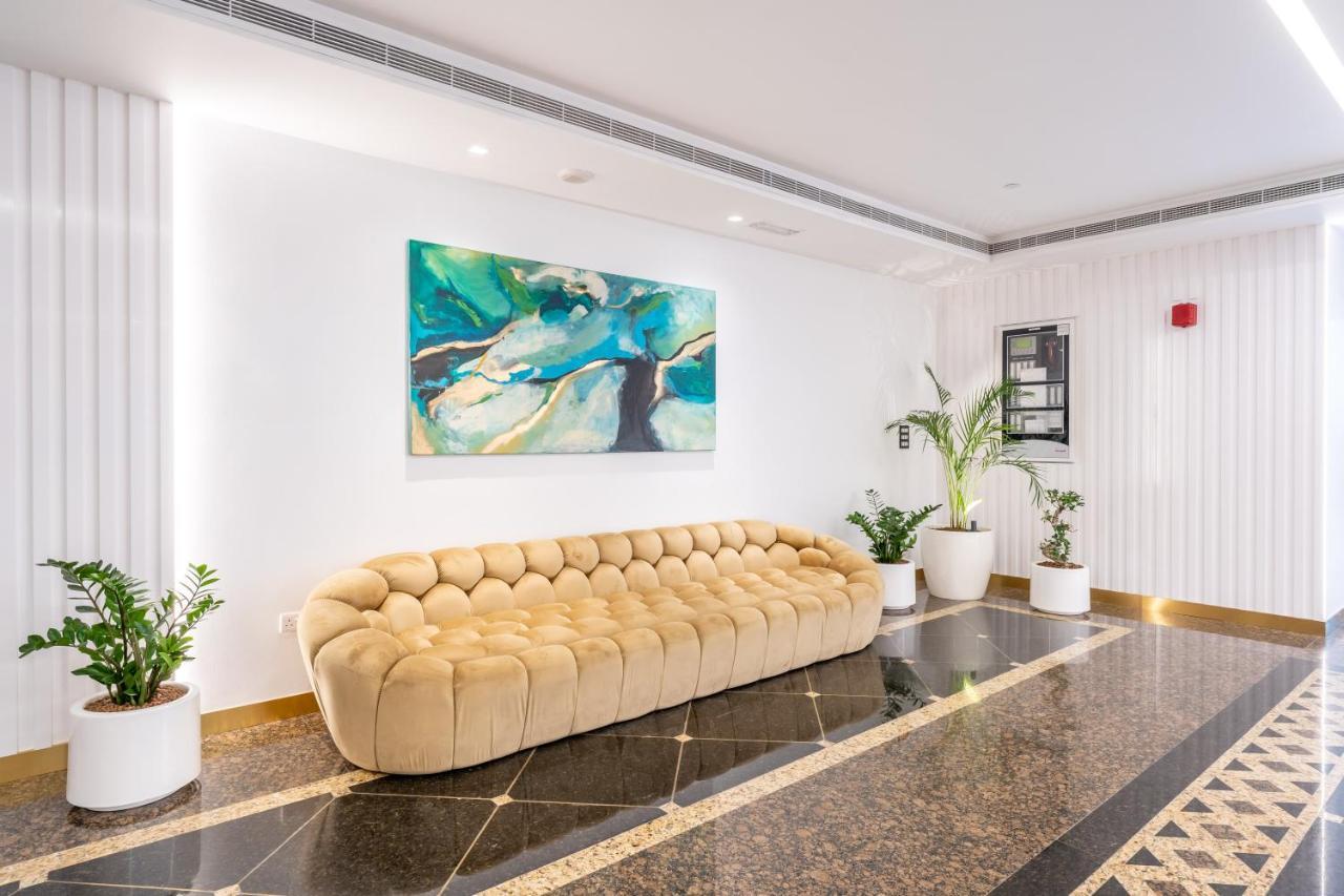 Veer - 82nd Floor Princess Tower - Palm View