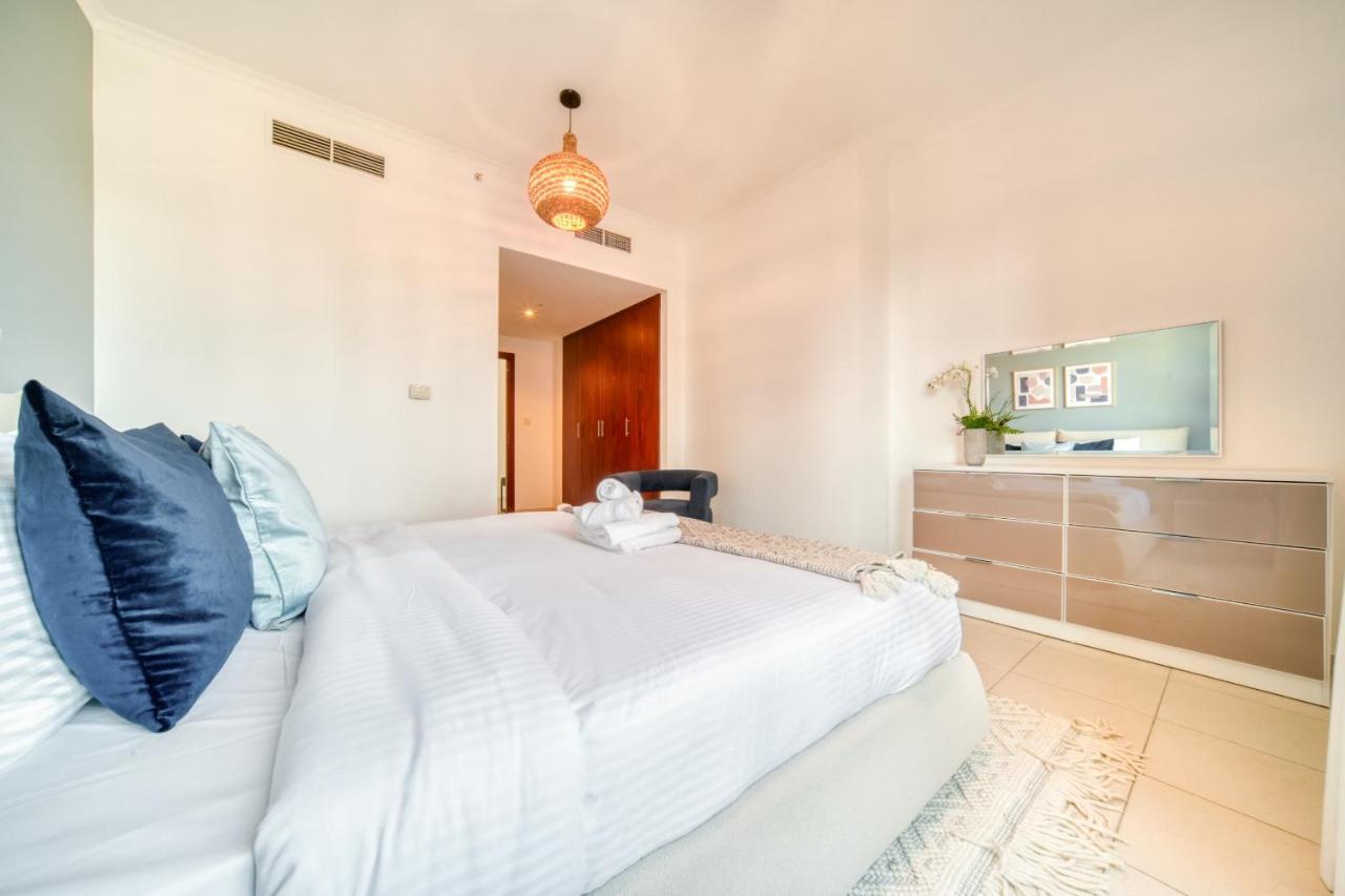 Burj 7, Downtown - Mint Apartment Dubai